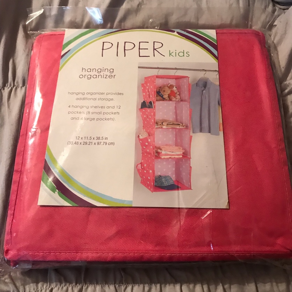 New hanging organizer